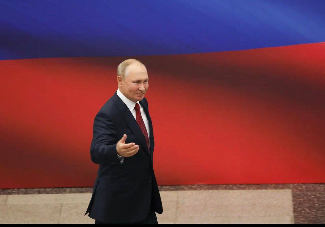 Глава Карачаево-Черкесии поздравляет Президента России с Днем Рождения