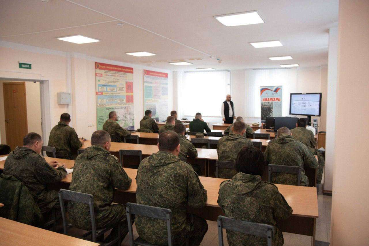 Завершен второй этап республиканской кадровой программы «Герои Карачаево-Черкесии»