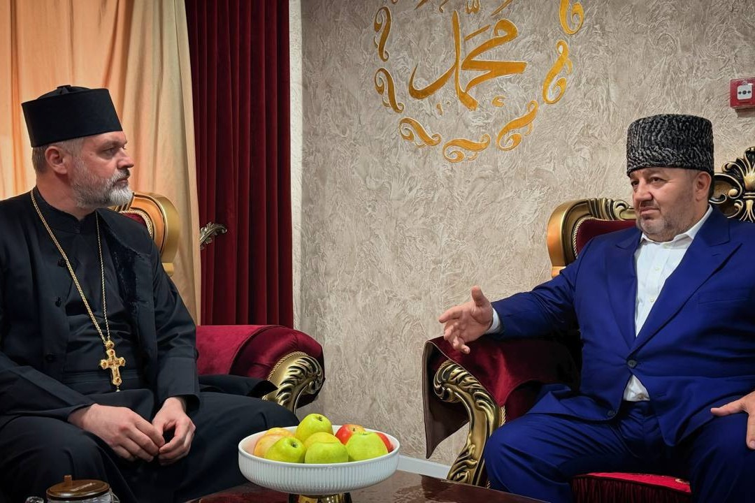 Муфтий КЧР и православный благочинный организовали совместную гуманитарную акцию для пострадавшего Дагестана