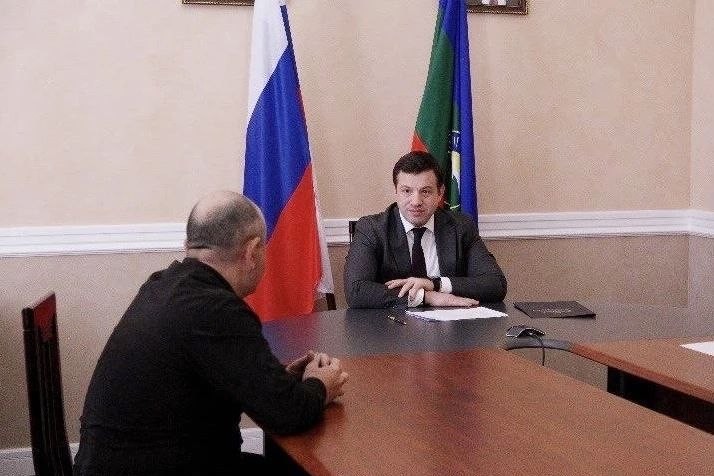 Мурат Аргунов провел прием граждан в приемной Президента РФ в КЧР