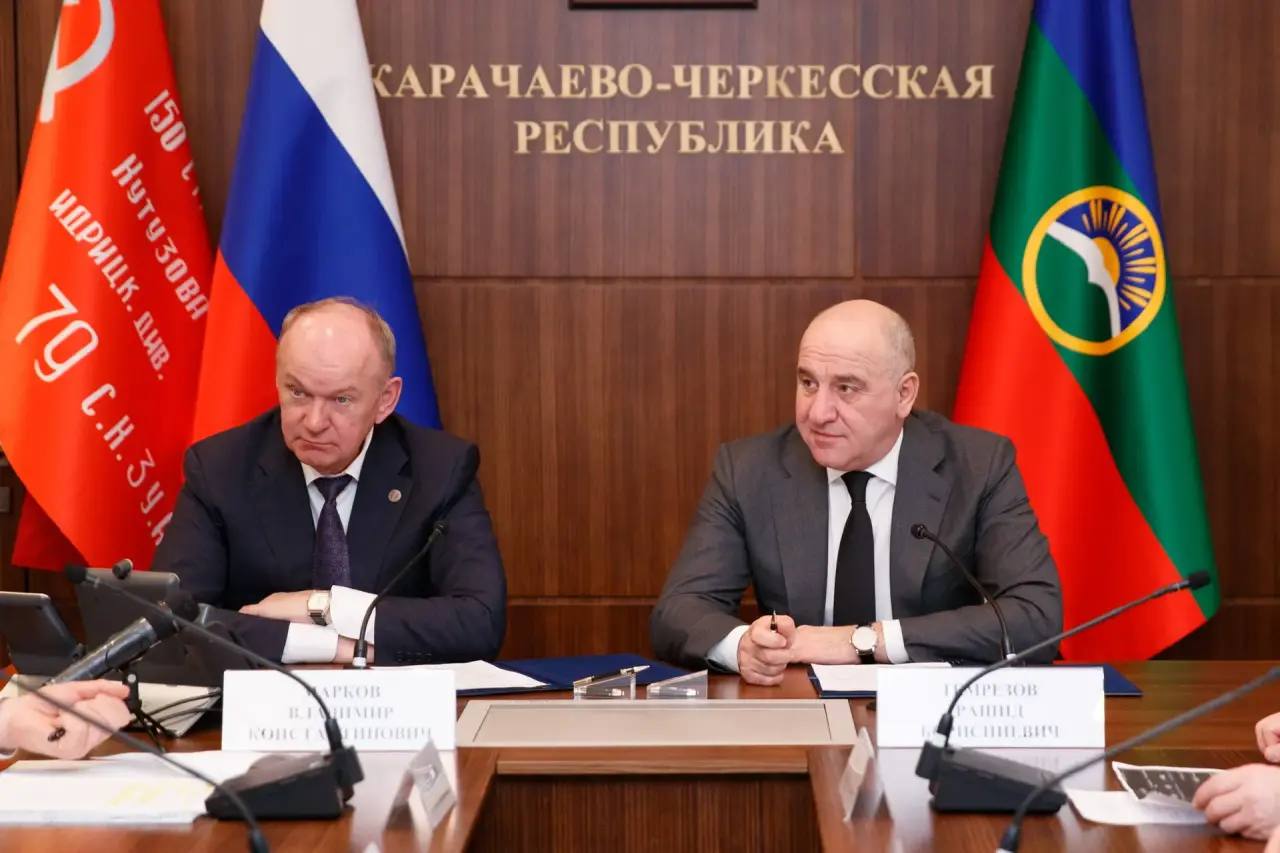 Рашид Темрезов и руководство «Газпрома» подписали программу газификации КЧР на 2026–2030 годы