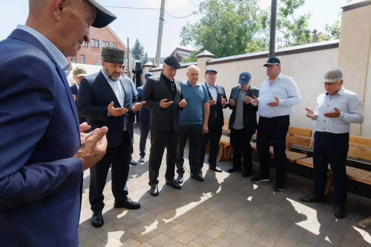 Рашид Темрезов выразил соболезнования семье Бориса Эбзеева