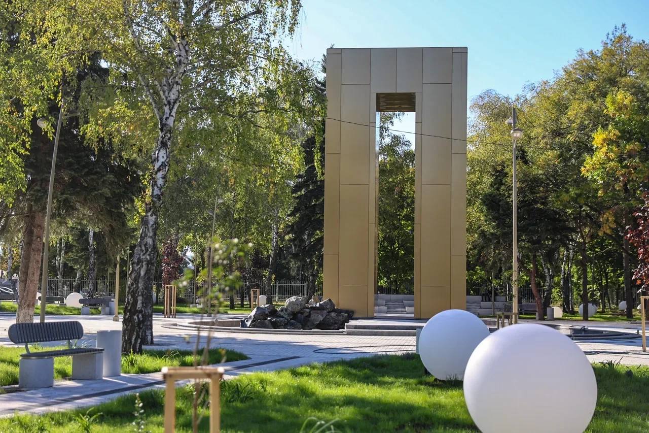 В Черкесске завершили благоустройство Парка молодожёнов