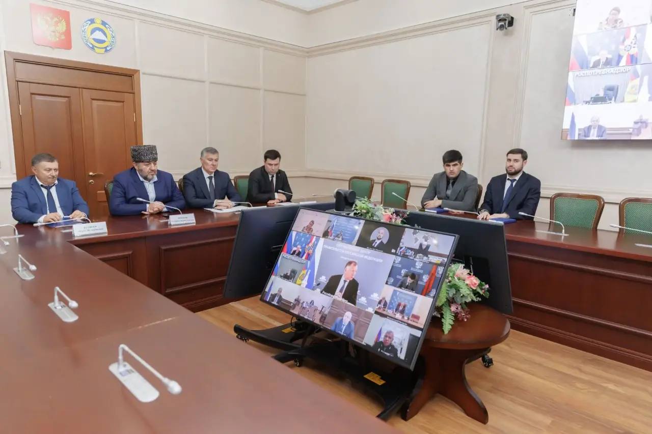 Представители КЧР обсудили подготовку к KazanForum — 2027